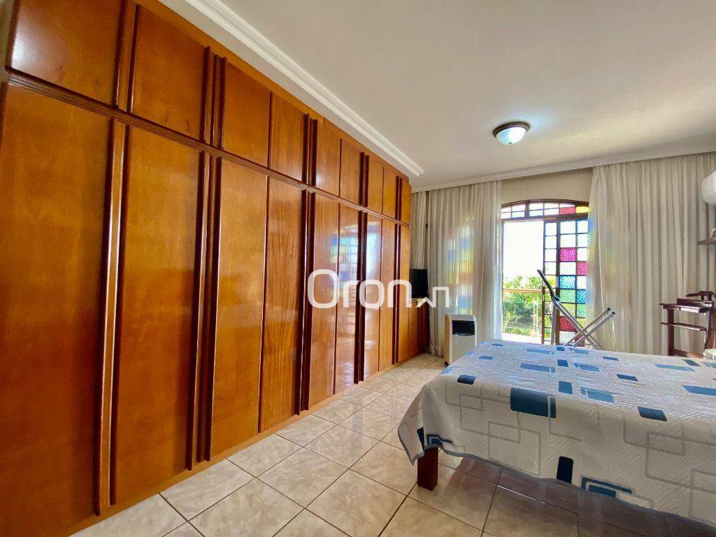 Sobrado à venda com 5 quartos, 420m² - Foto 11