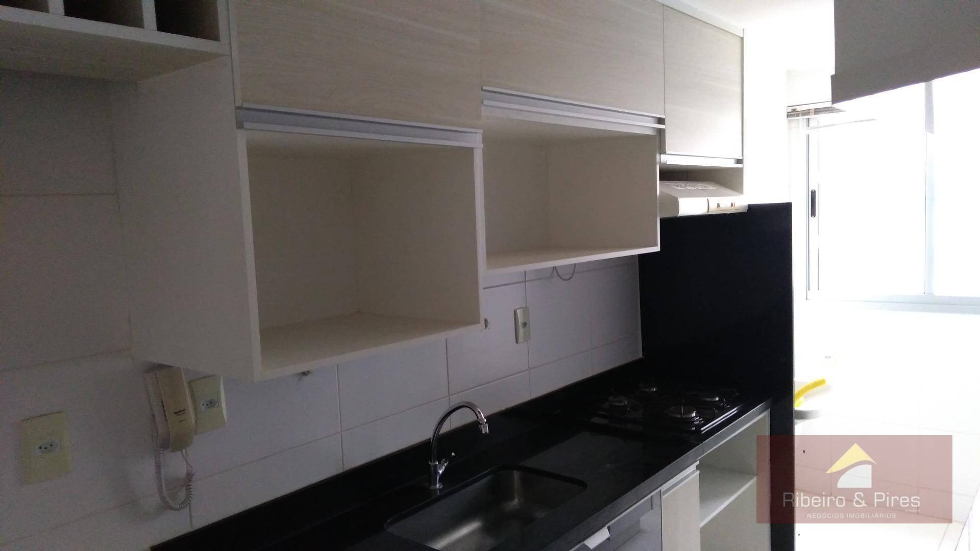 Apartamento à venda com 3 quartos, 73m² - Foto 7