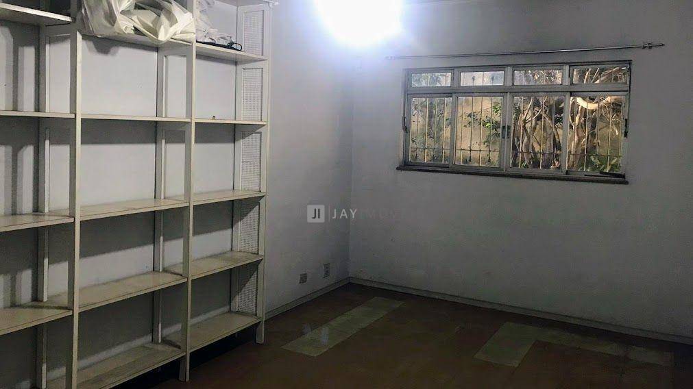 Casa à venda com 4 quartos, 300m² - Foto 5