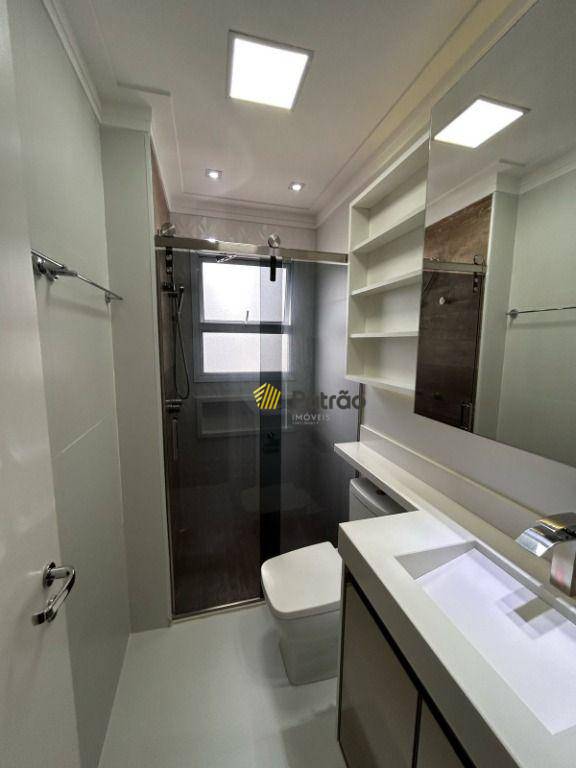 Apartamento à venda com 3 quartos, 116m² - Foto 15