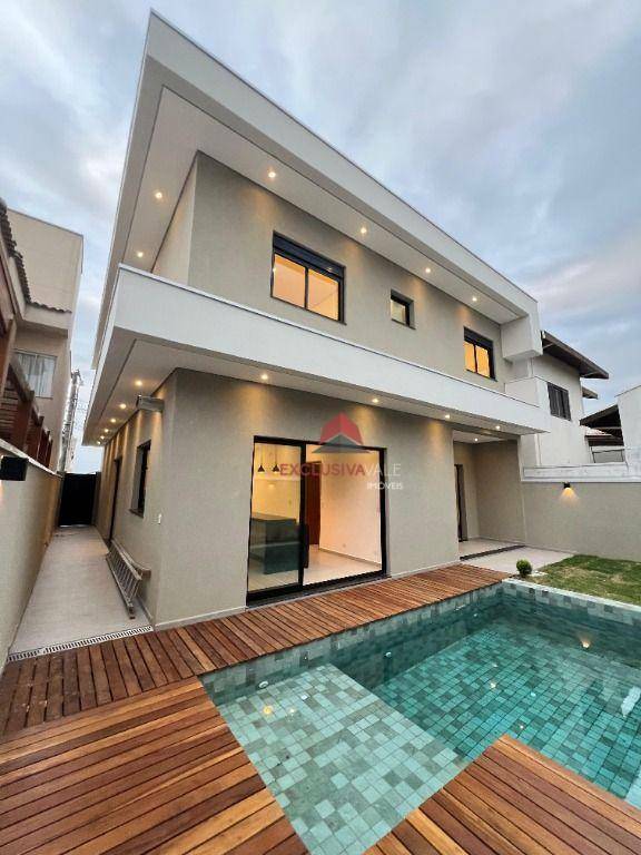 Casa de Condomínio à venda com 4 quartos, 250m² - Foto 3