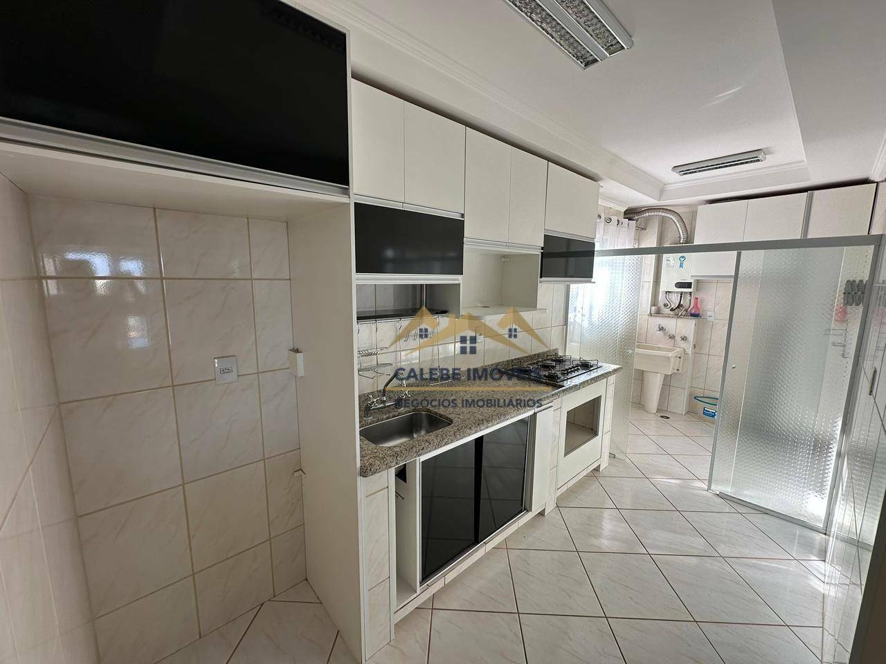 Apartamento à venda com 2 quartos, 98m² - Foto 5