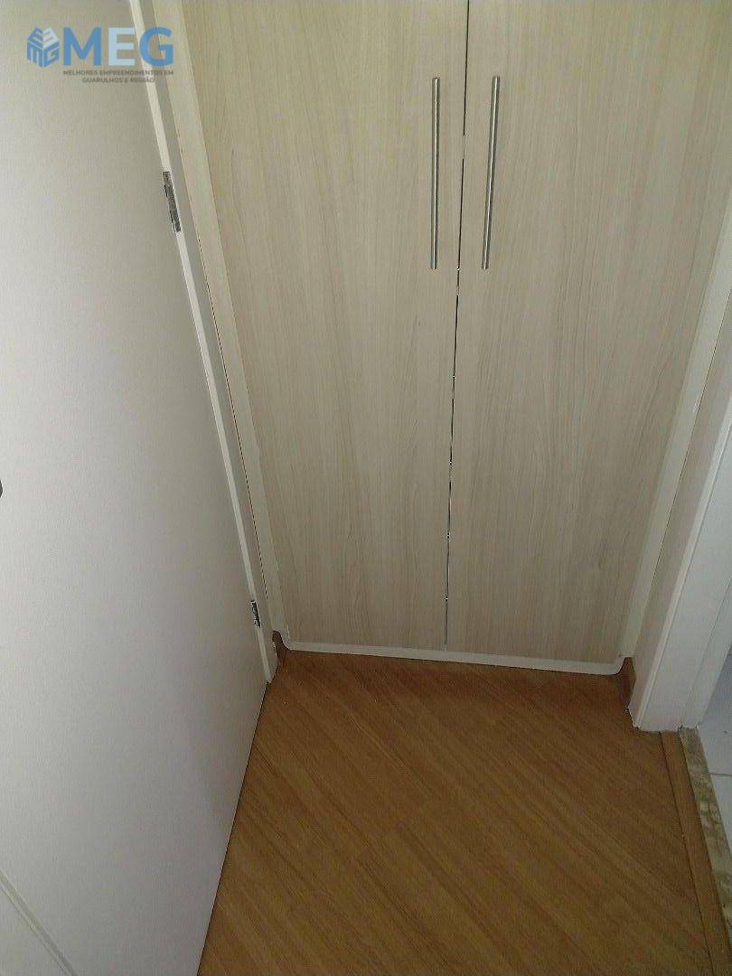 Apartamento para alugar com 3 quartos, 106m² - Foto 10