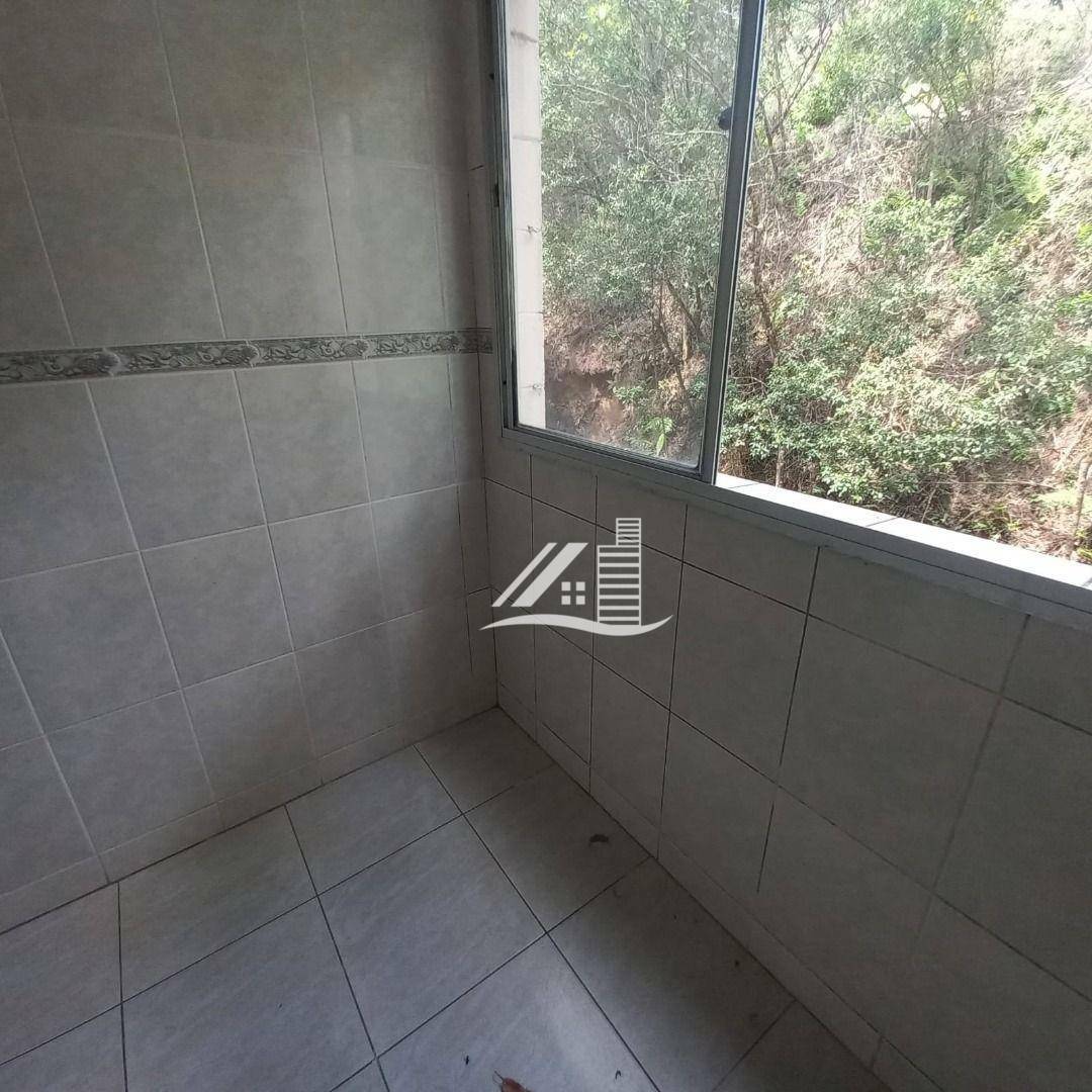 Apartamento à venda com 2 quartos, 55m² - Foto 7