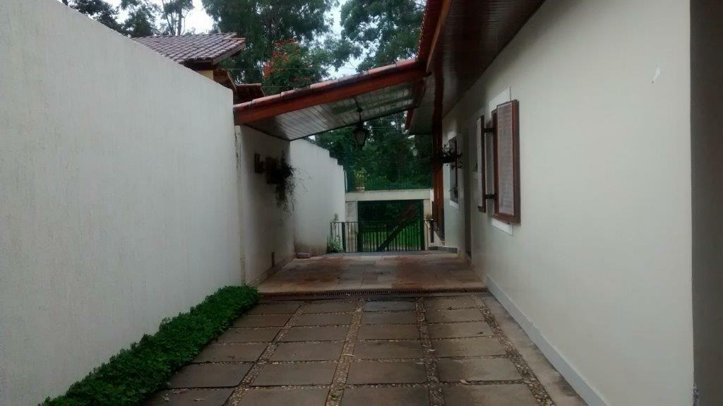 Casa à venda com 3 quartos, 300m² - Foto 8