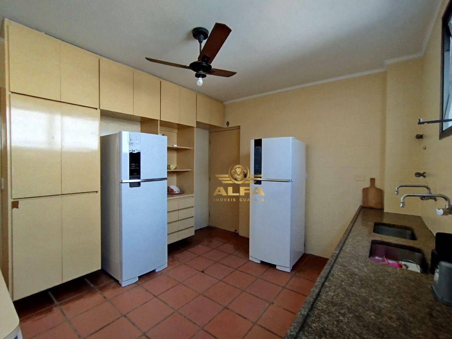 Apartamento à venda com 3 quartos, 220m² - Foto 28