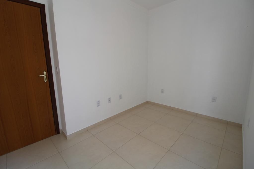 Apartamento para alugar com 2 quartos, 45m² - Foto 6