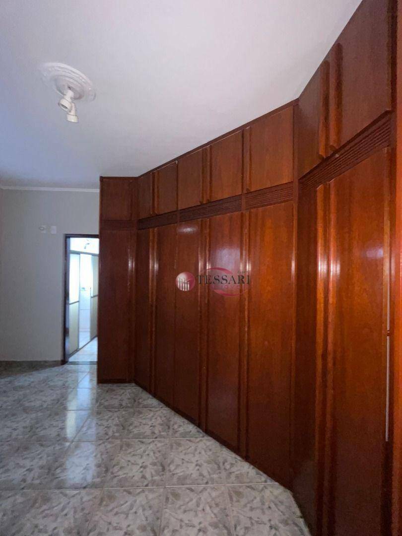 Casa à venda com 4 quartos, 290m² - Foto 6