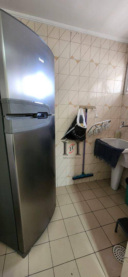 Apartamento para alugar com 1 quarto, 57m² - Foto 2