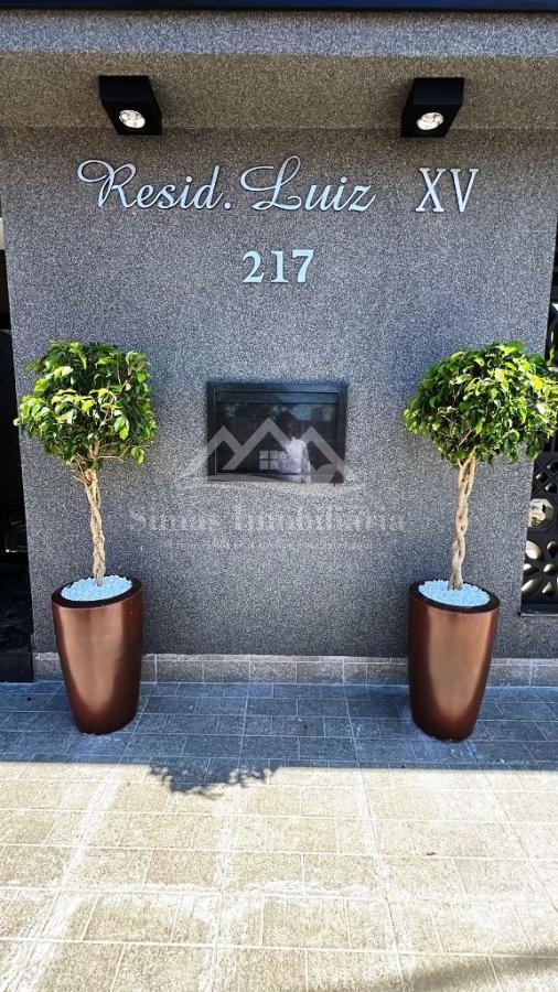 Apartamento à venda com 2 quartos, 80m² - Foto 2