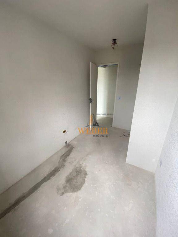 Apartamento à venda com 2 quartos, 40m² - Foto 6