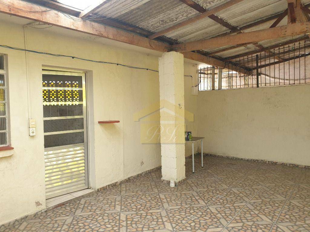 Casa à venda com 2 quartos, 130m² - Foto 12