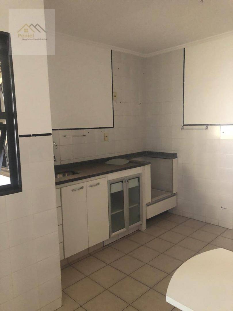 Apartamento à venda com 3 quartos, 84m² - Foto 6