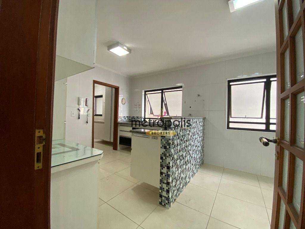 Apartamento à venda com 3 quartos, 140m² - Foto 10