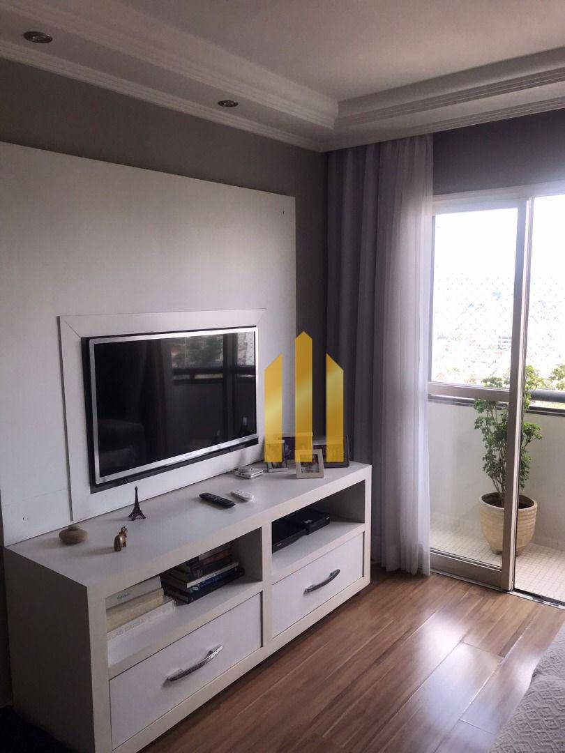 Apartamento à venda com 2 quartos, 67m² - Foto 4