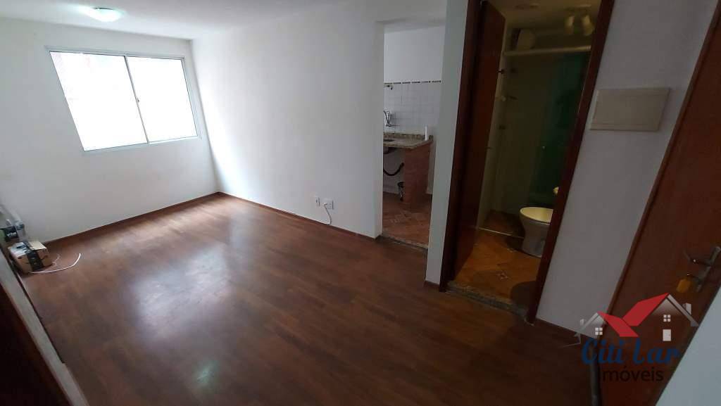 Apartamento à venda com 2 quartos, 45m² - Foto 7