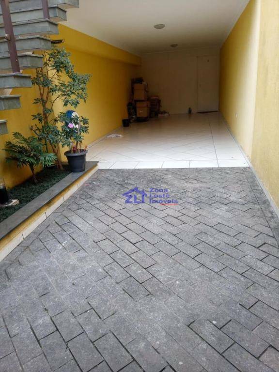 Sobrado à venda com 3 quartos, 220m² - Foto 28