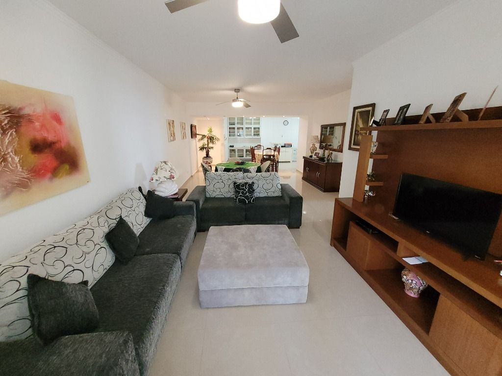 Apartamento à venda com 3 quartos, 130m² - Foto 6