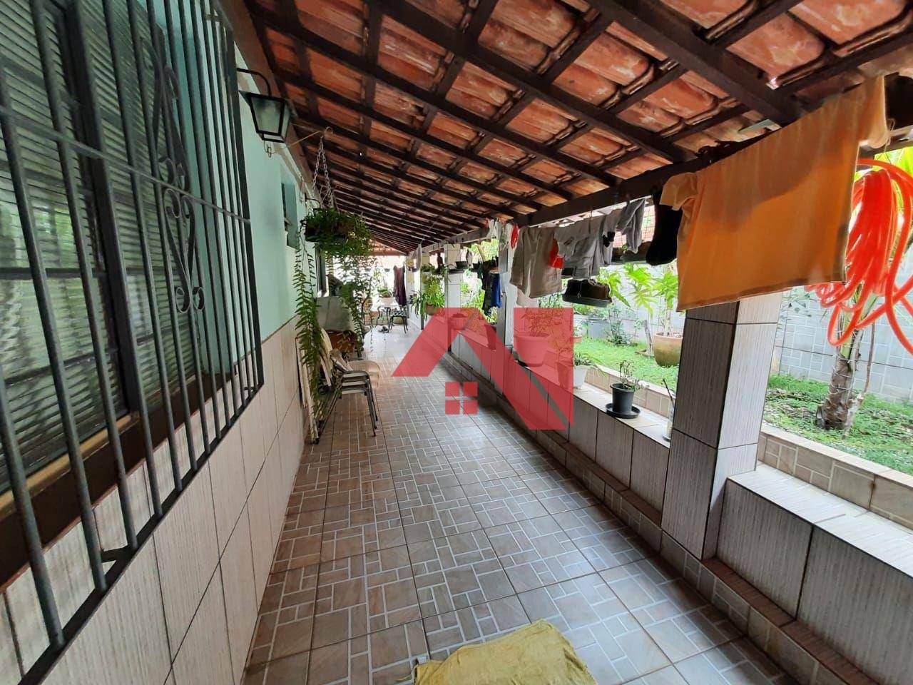 Casa, 5 quartos, 274 m² - Foto 3