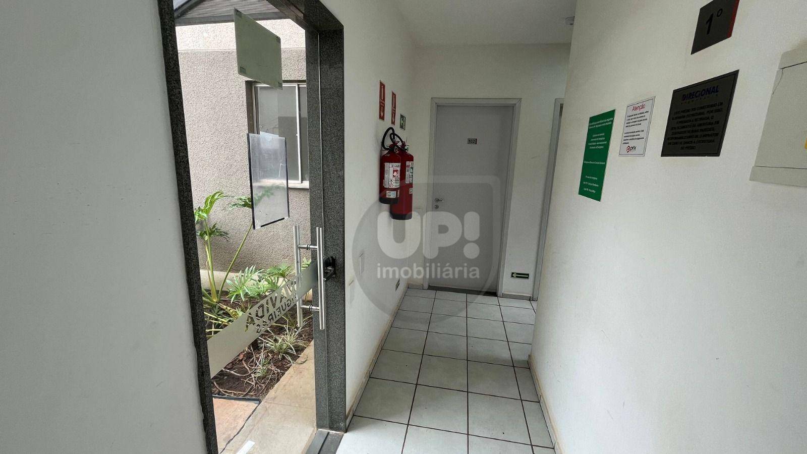 Apartamento à venda com 2 quartos, 43m² - Foto 4