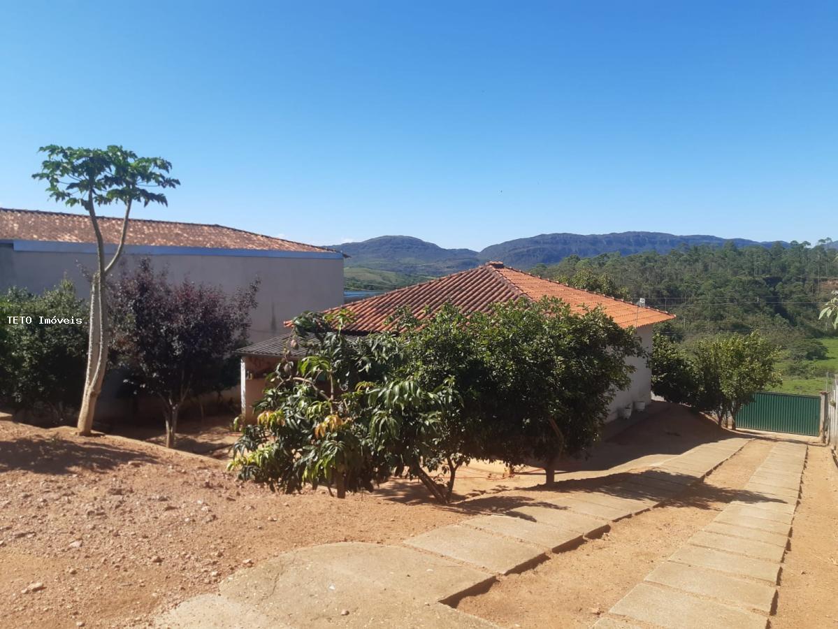 Sítio à venda com 2 quartos, 1000m² - Foto 4