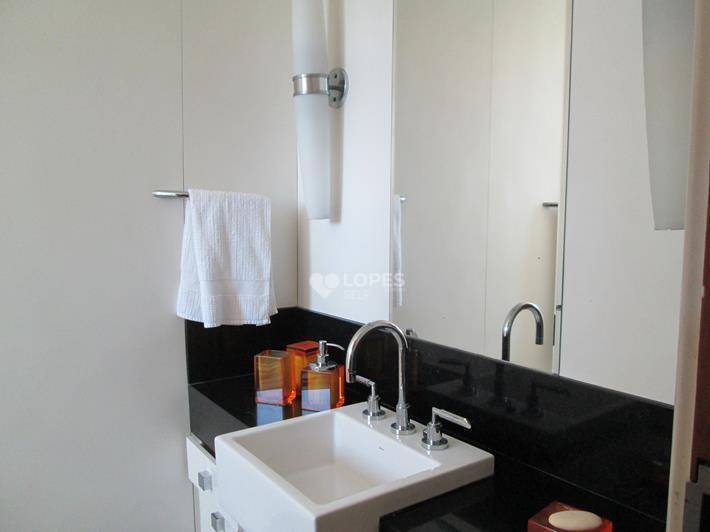 Apartamento à venda com 4 quartos, 280m² - Foto 15