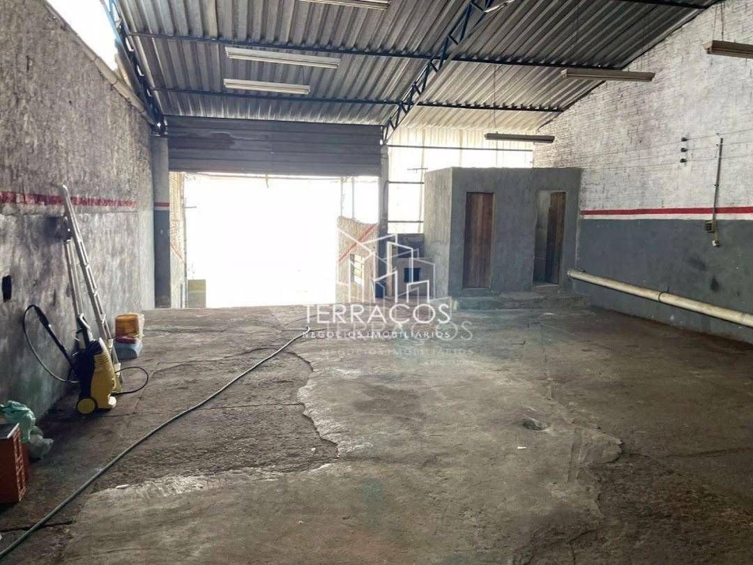 Depósito-Galpão-Armazém para alugar, 388m² - Foto 11