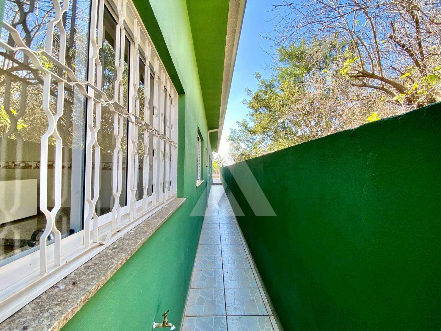 Casa à venda com 3 quartos, 178m² - Foto 15