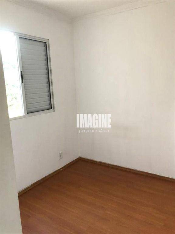Apartamento à venda com 2 quartos, 46m² - Foto 7