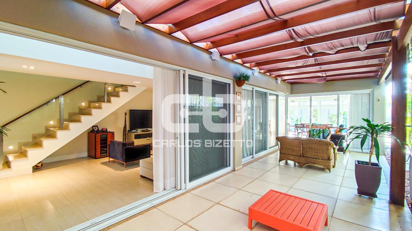 Casa de Condomínio à venda com 3 quartos, 490m² - Foto 9