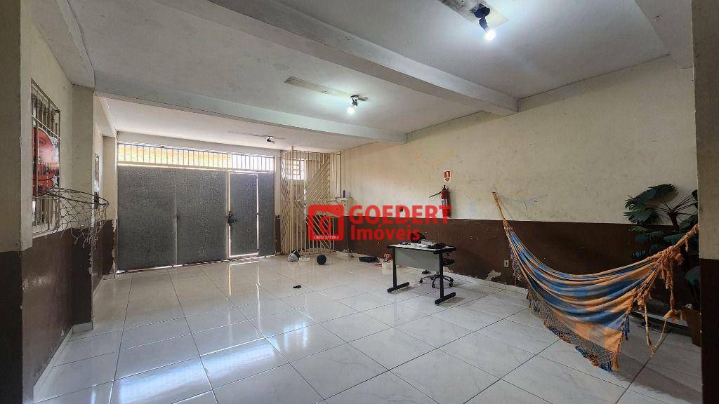 Sobrado à venda com 3 quartos, 128m² - Foto 3