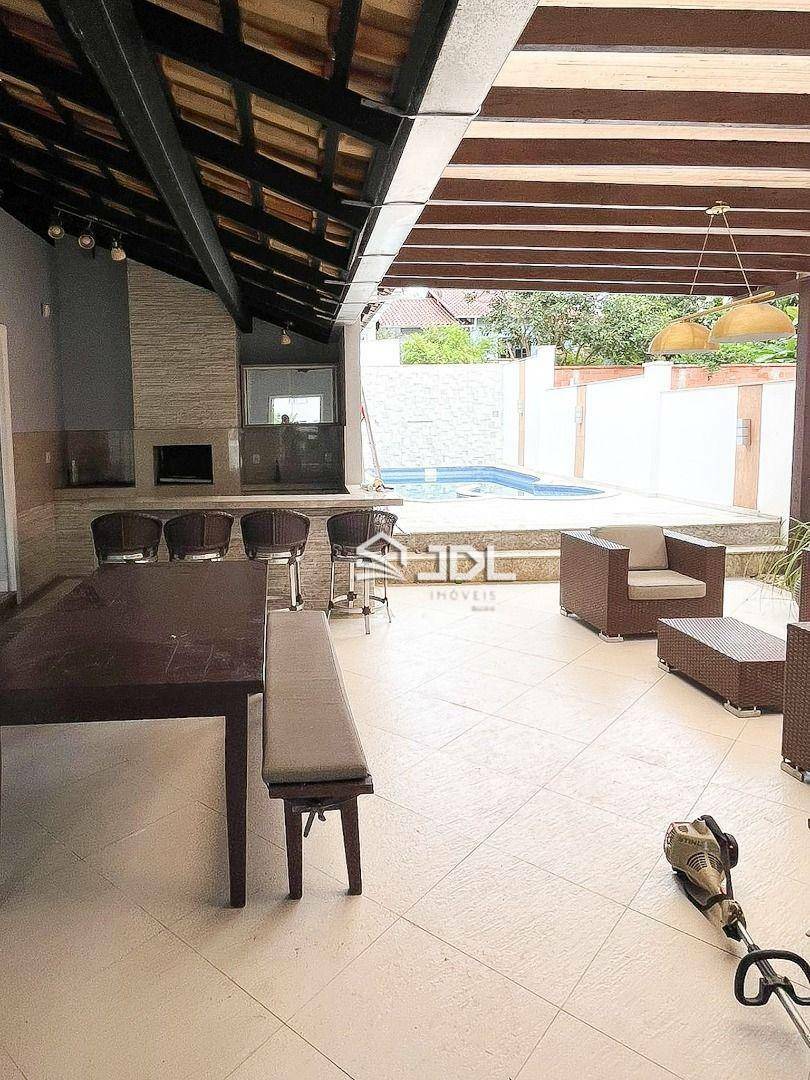 Casa à venda com 3 quartos, 169m² - Foto 6