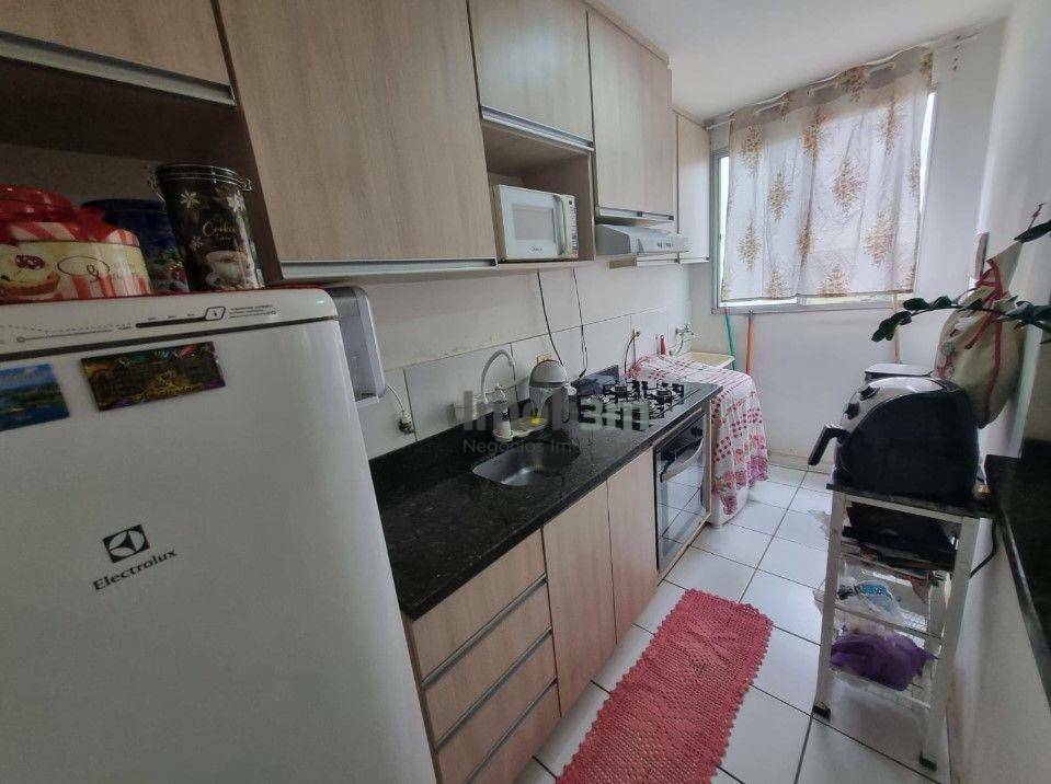 Apartamento à venda com 2 quartos, 50m² - Foto 6