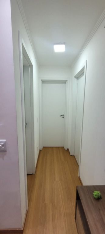 Apartamento à venda com 2 quartos, 60m² - Foto 18