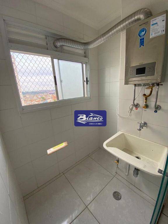 Apartamento para alugar com 2 quartos, 44m² - Foto 7