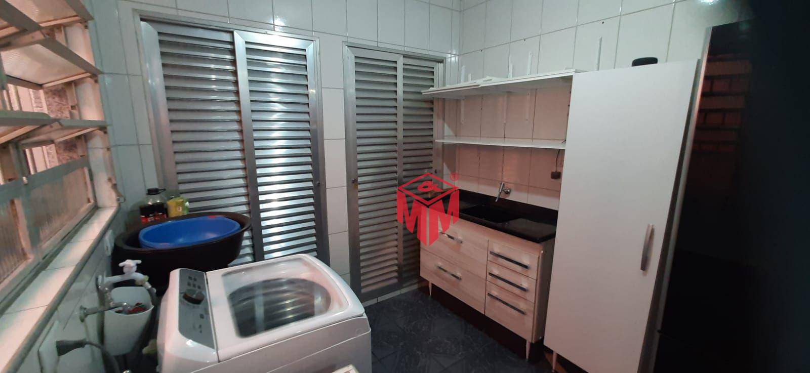 Sobrado à venda com 3 quartos, 178m² - Foto 12