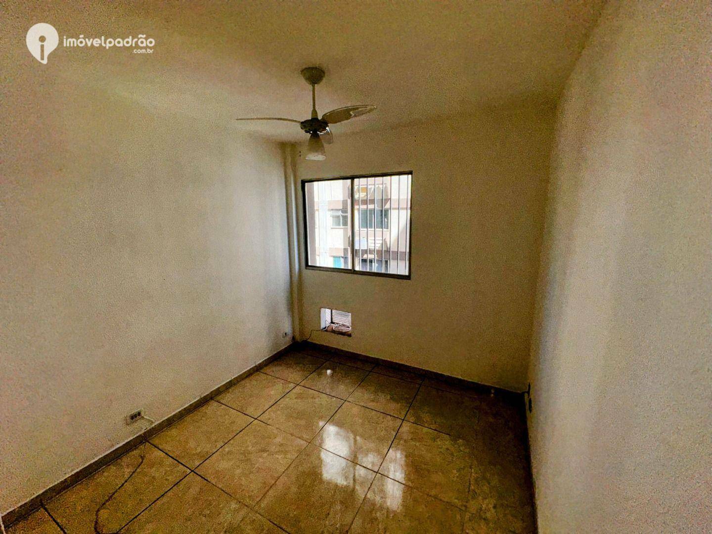 Apartamento para alugar com 2 quartos, 72m² - Foto 10