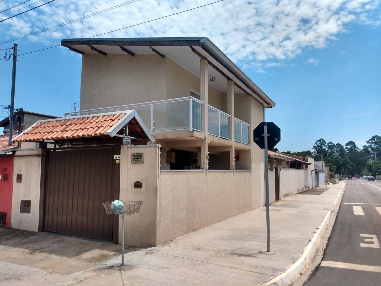 Sobrado à venda com 5 quartos, 125M2 - Foto 1