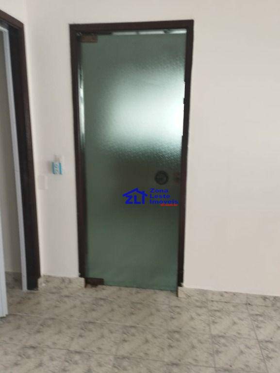 Sobrado para alugar com 3 quartos, 120m² - Foto 11