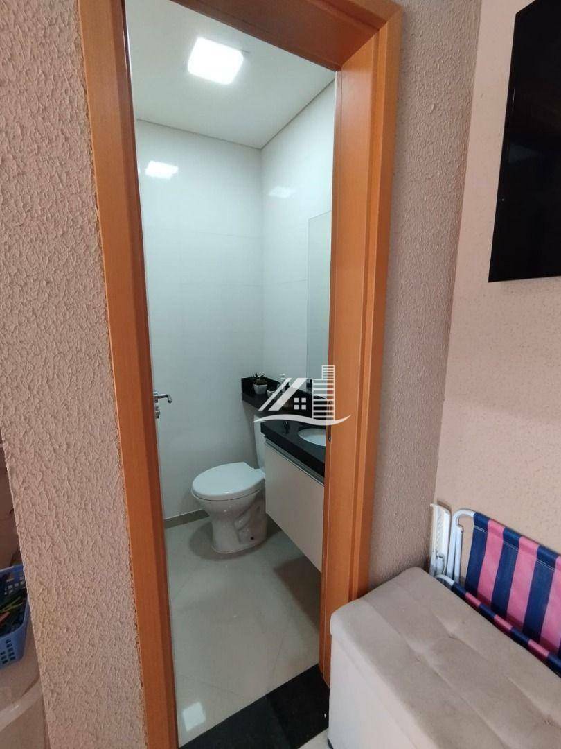 Cobertura à venda com 2 quartos, 112m² - Foto 2