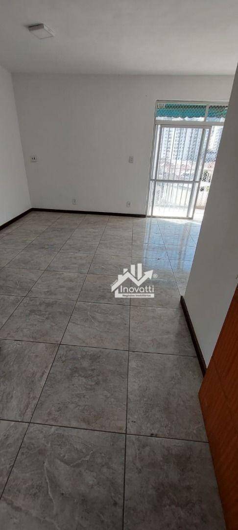 Apartamento à venda com 3 quartos, 67m² - Foto 3