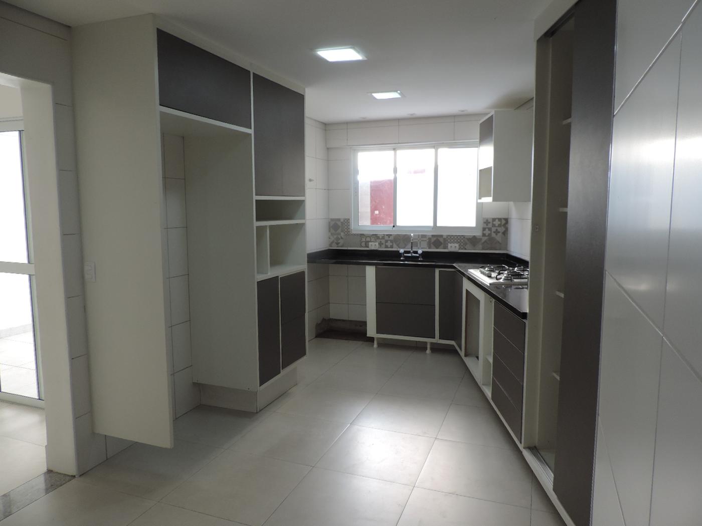 Casa à venda com 3 quartos, 230m² - Foto 5