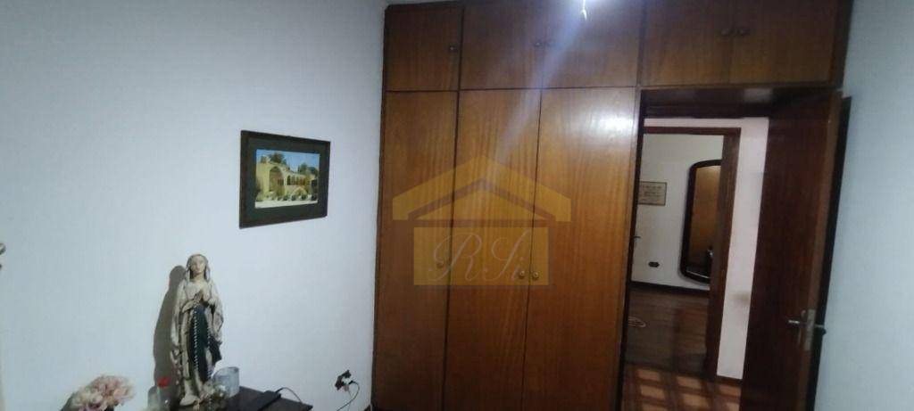 Casa à venda com 3 quartos, 124m² - Foto 11