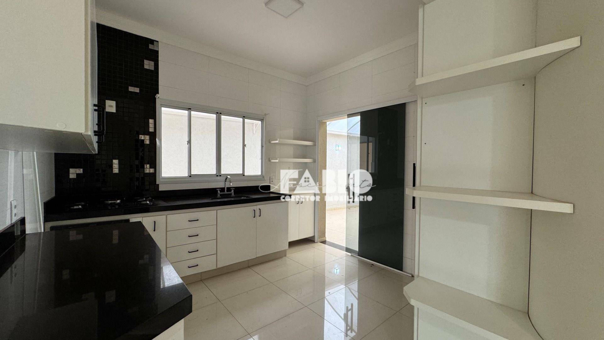 Casa de Condomínio à venda com 3 quartos, 187m² - Foto 16