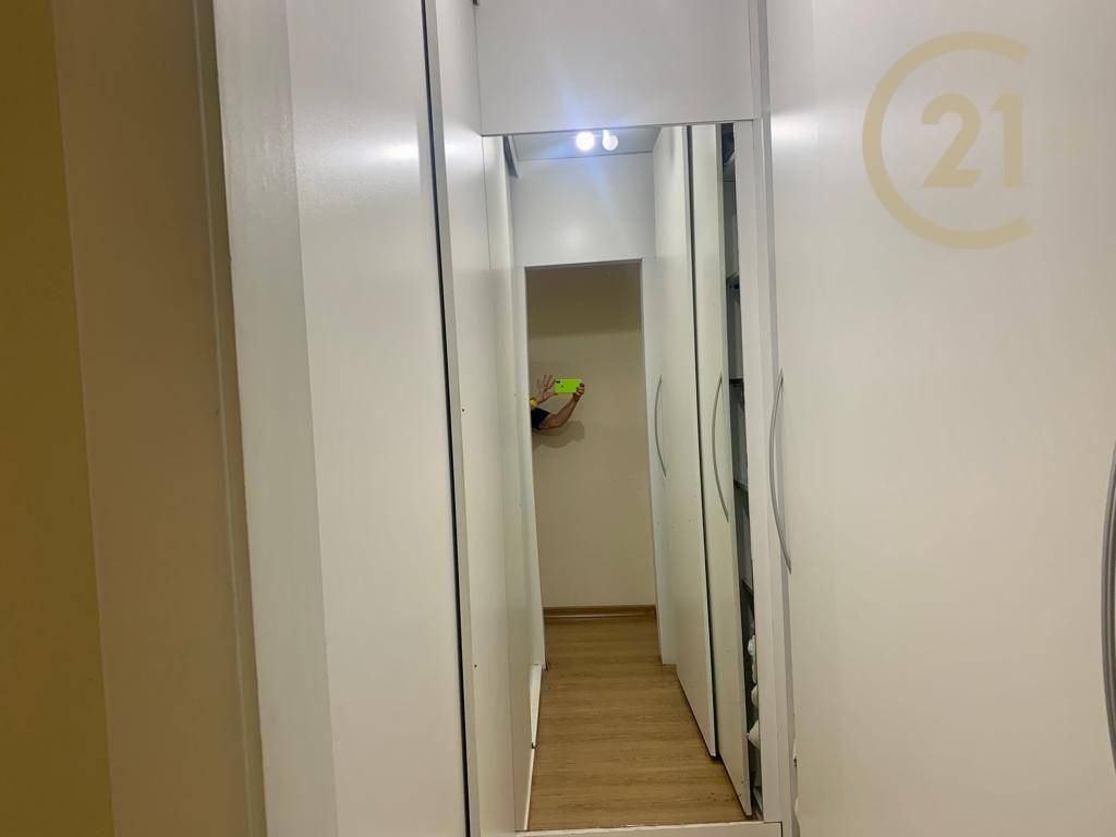 Apartamento à venda com 3 quartos, 131m² - Foto 8