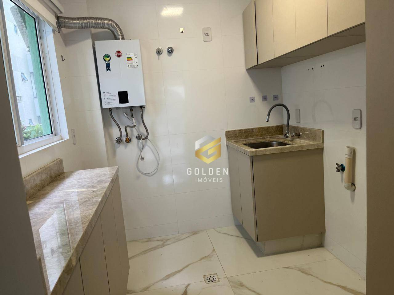 Apartamento à venda com 3 quartos, 235m² - Foto 11