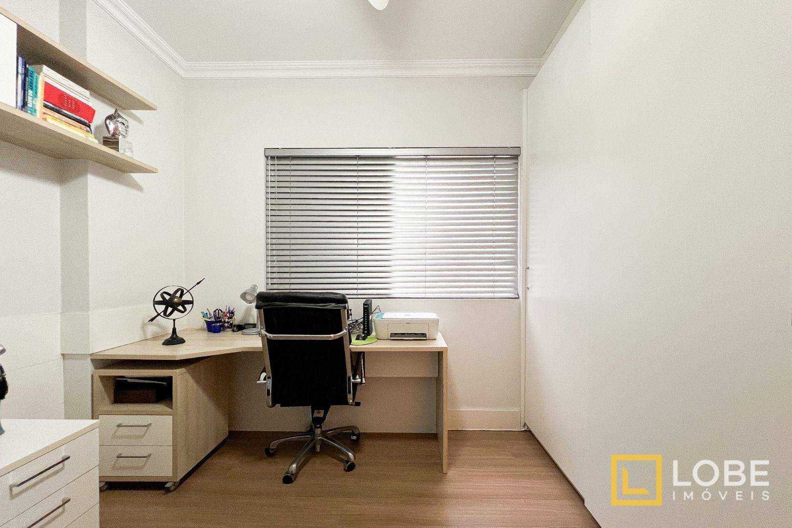 Apartamento à venda com 3 quartos, 125m² - Foto 19