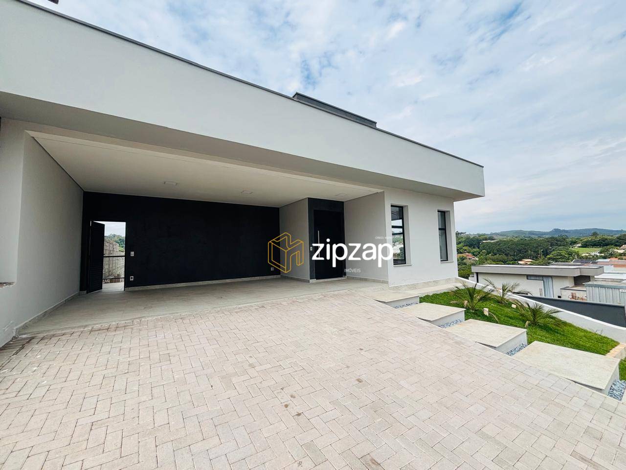 Casa, 4 quartos, 240 m² - Foto 1