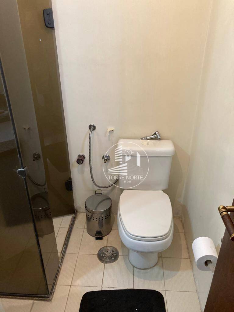 Apartamento à venda com 4 quartos, 194m² - Foto 23