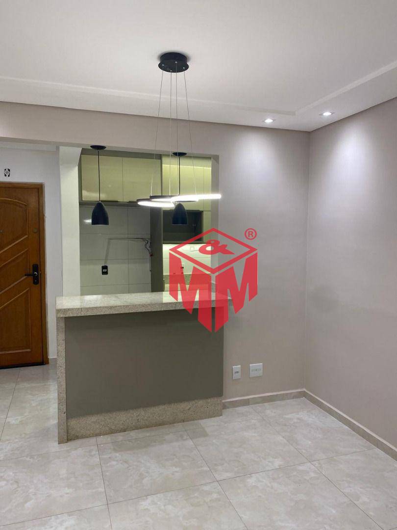 Apartamento à venda e aluguel com 3 quartos, 82m² - Foto 2